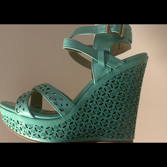 DBDK Mint Green Wedges - Picture 8 of 16